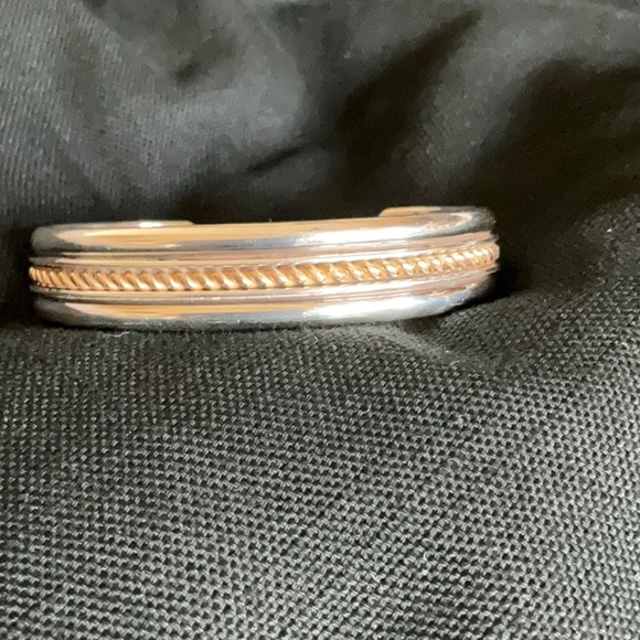 Vintage Tom Hawk Cuff Bracelet with 12 kt gold filled embellishment. - Picture 2 of 4